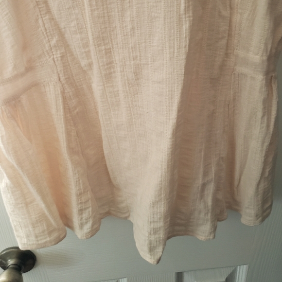 Light Pink Cotton Blouse - Picture 7 of 7